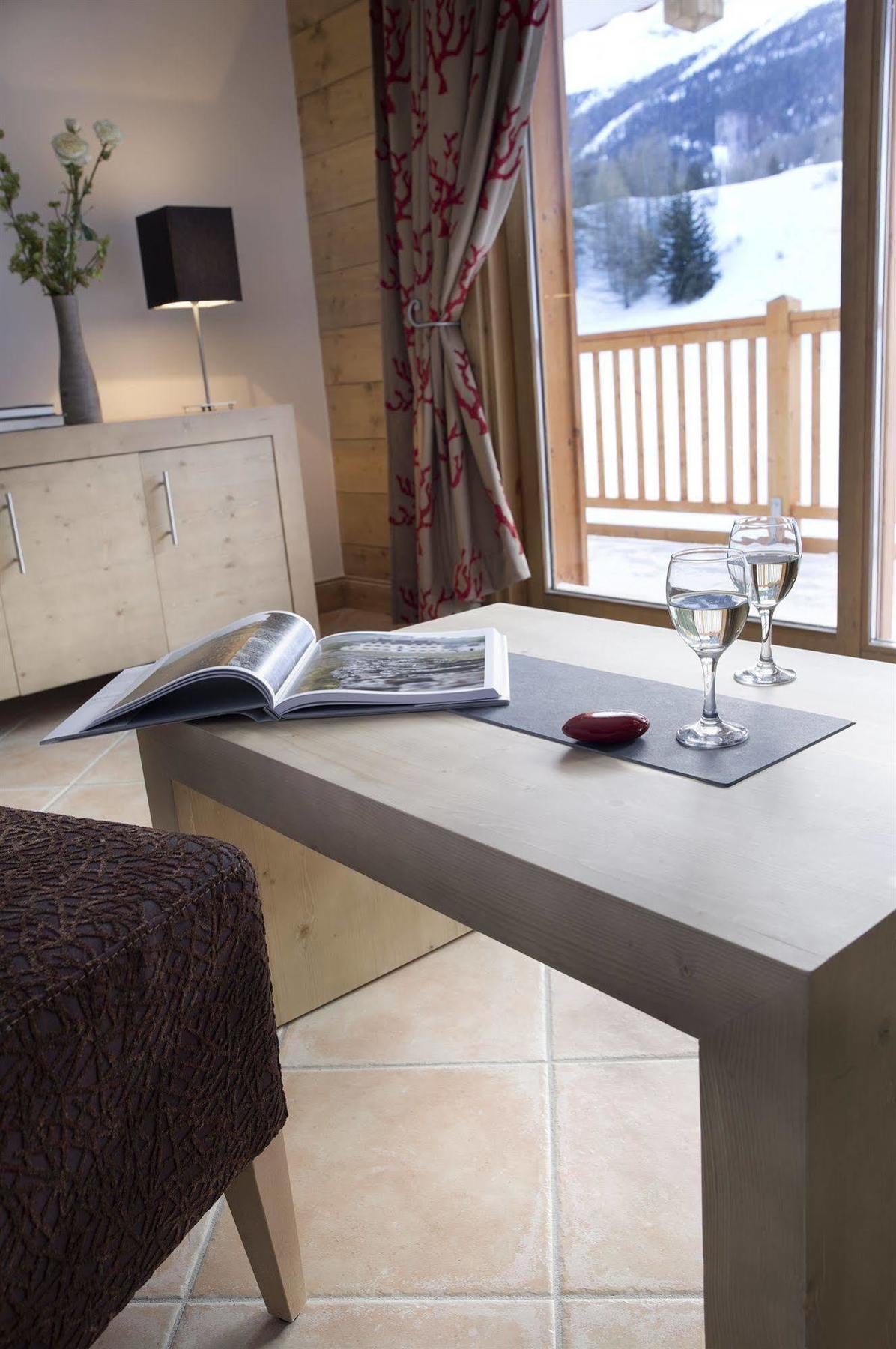 Cgh Residences & Spas Les Chalets De Flambeau Lanslebourg-Mont-Cenis Luaran gambar